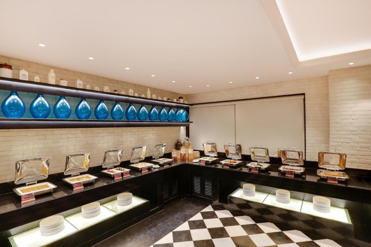 Lemon Tree Premier, Mumbai International Airport Otel Dış mekan fotoğraf