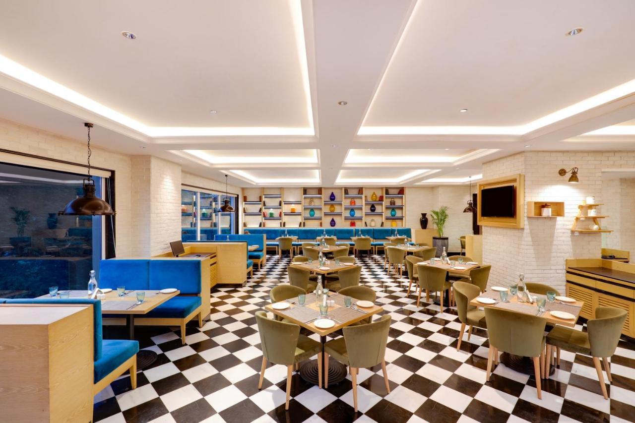 Lemon Tree Premier, Mumbai International Airport Otel Dış mekan fotoğraf