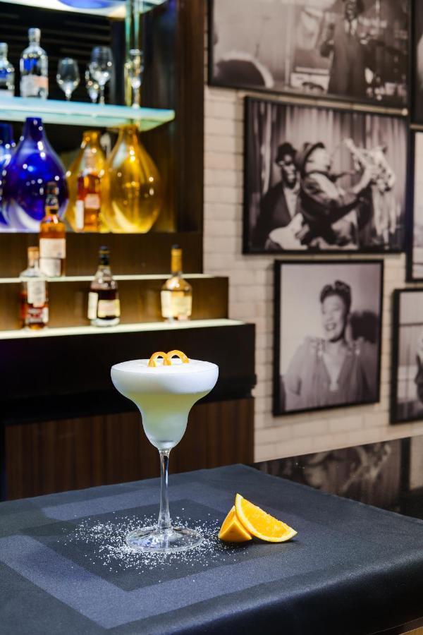 Lemon Tree Premier, Mumbai International Airport Otel Dış mekan fotoğraf