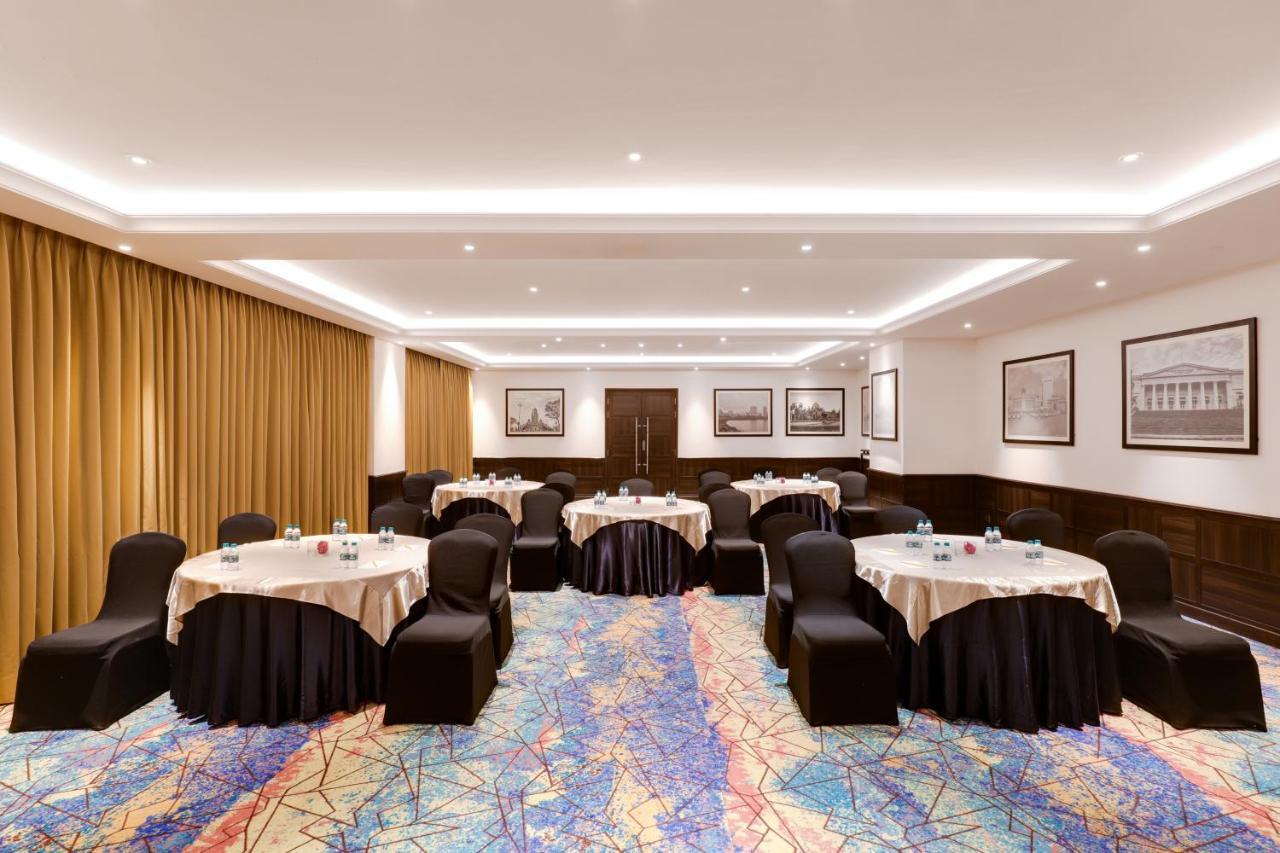 Lemon Tree Premier, Mumbai International Airport Otel Dış mekan fotoğraf